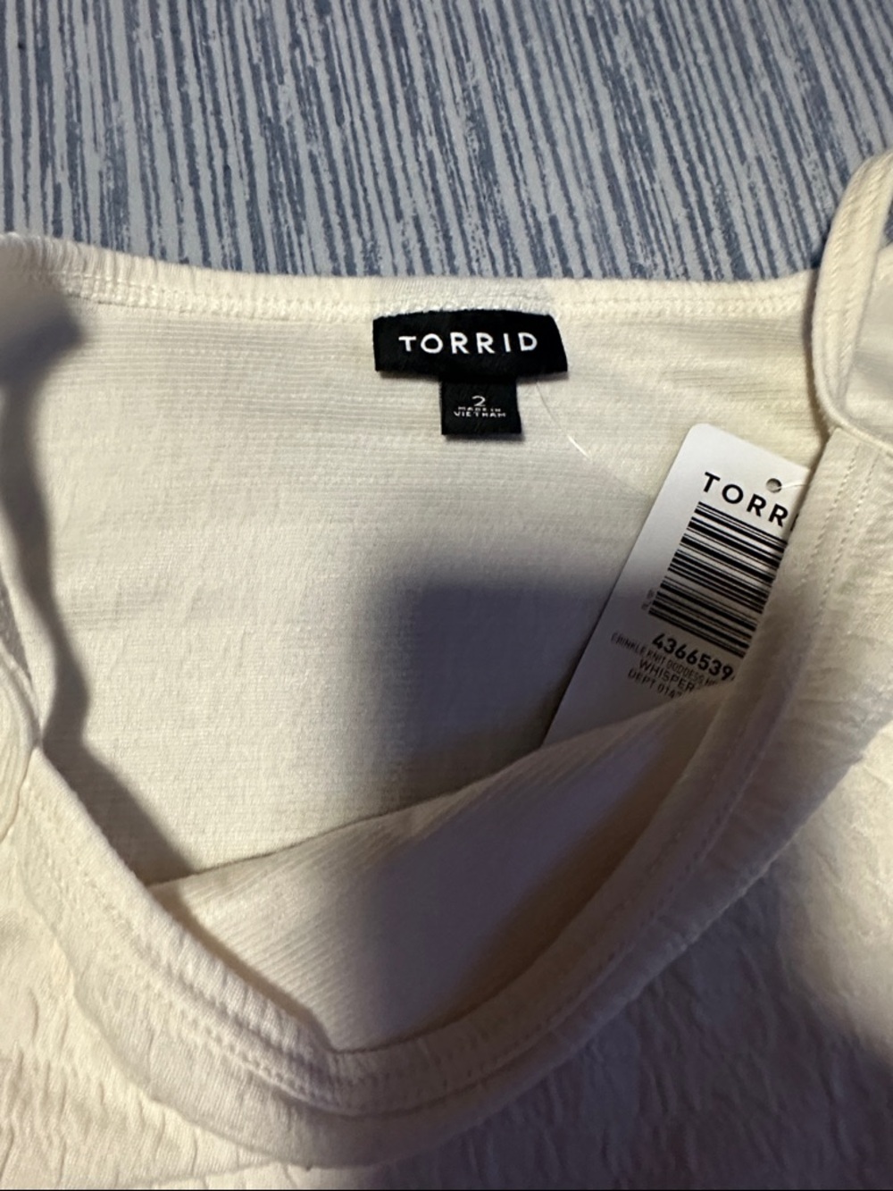Torrid - Picture 2 of 3